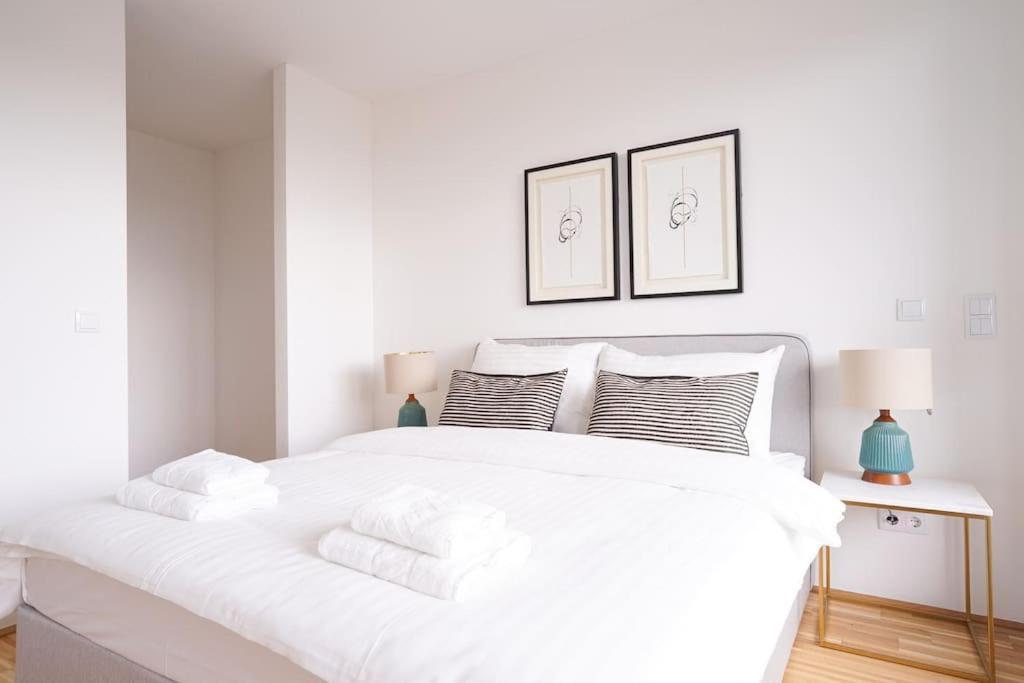Bright & Wonderful Apartment At Oberlaa Therme Viena Exterior foto